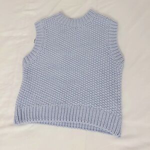 H&M Sweater Vest | S